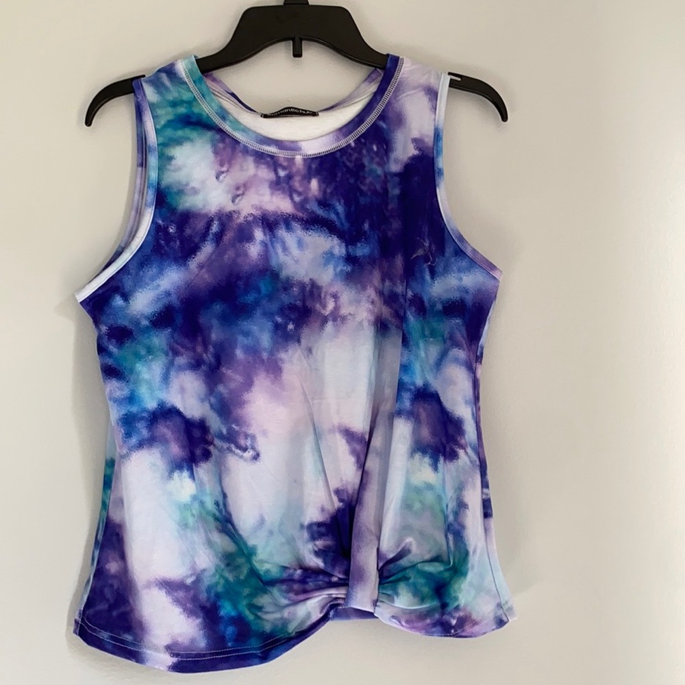 Purple tie dye tank top. Size S. New.